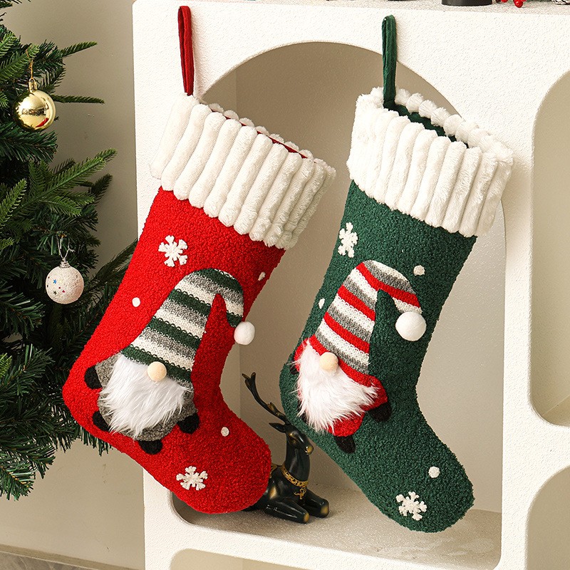 大きな顔のない老人のクリスマスストッキング、クリスマスツリー - Christmas Stocking Hanging のレビューと価格